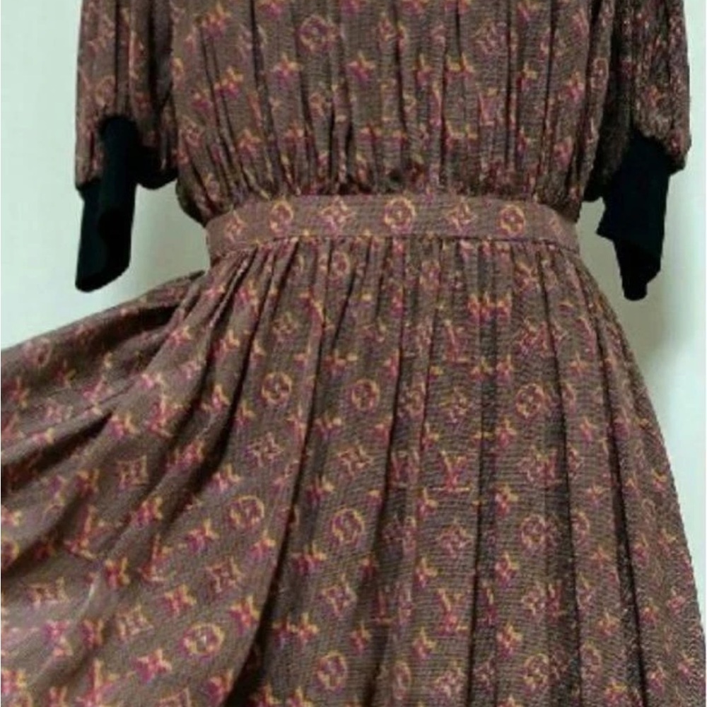 Louis Vuitton short sleeve dress